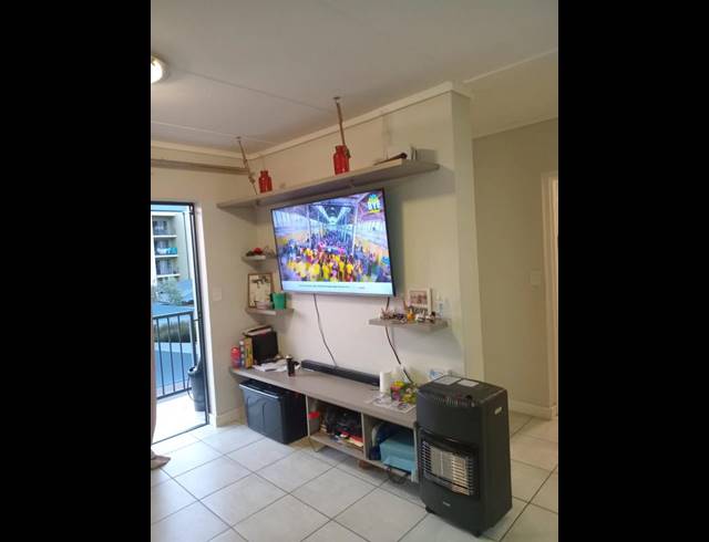 2 BEDROOM APARTMENT FOR SALE IN SILVER LAKES